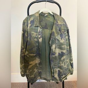 Free People oversized, distressed, army jacket - medium